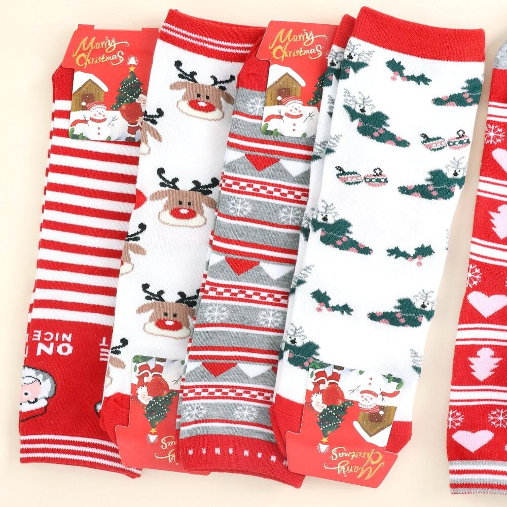 CHRISTMAS SOCKS PACKAGE OF 12 NIP